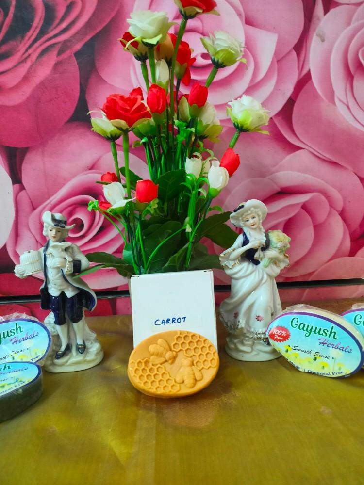 Carrot soap( 100gms ) – Organic Products in Madurai