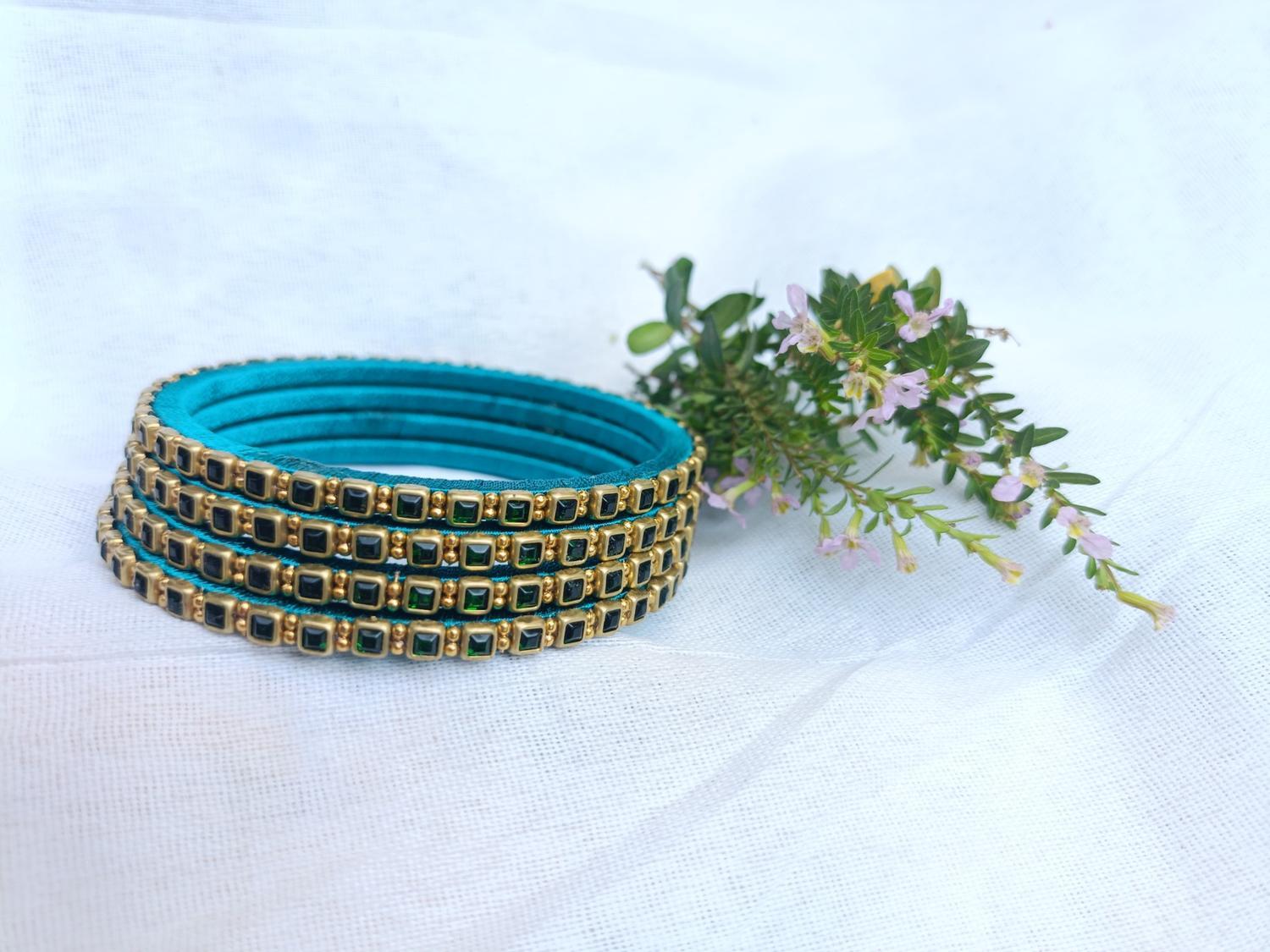 Bangle B009 – Handmade Crafts in Bangalore