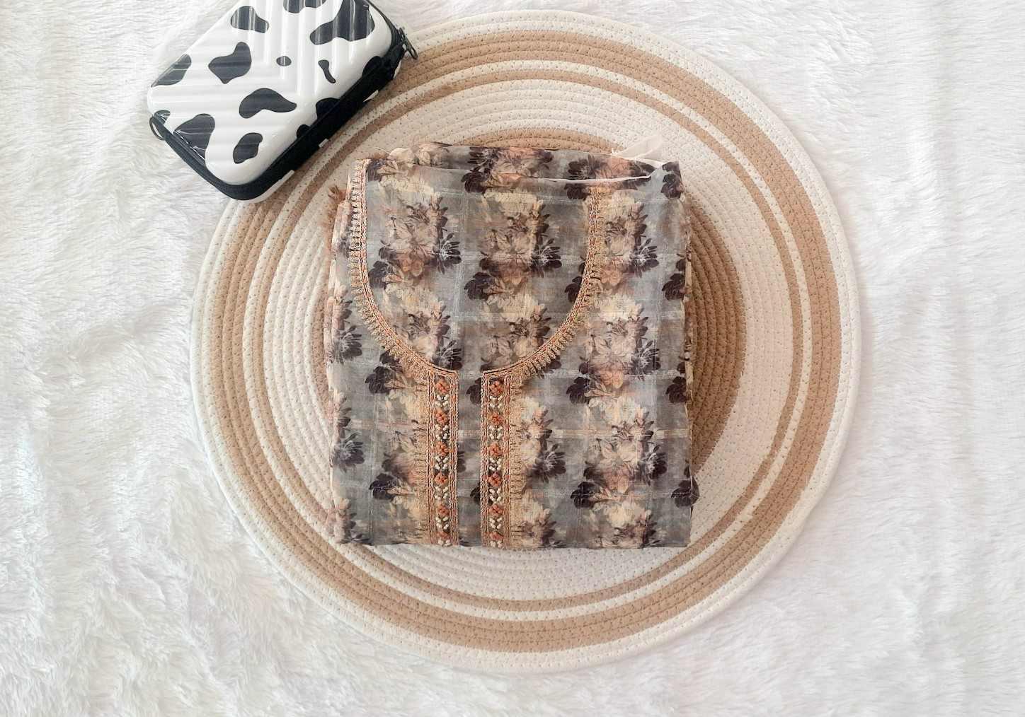 Linen cotton dress materials – Womens Wear in Palakkad