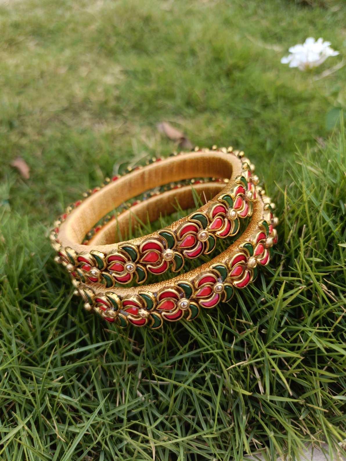 Bangle B012 – Handmade Crafts in Bangalore