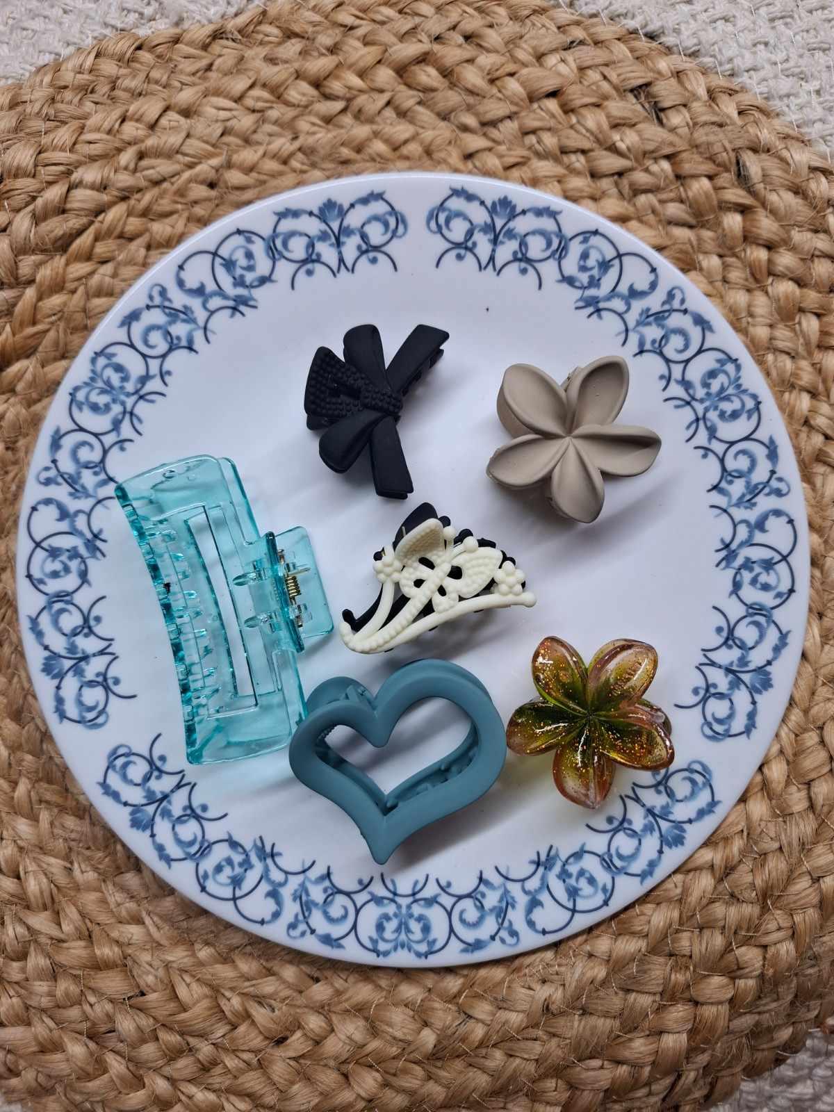 Korean combo clips – Others in Kumbakonam