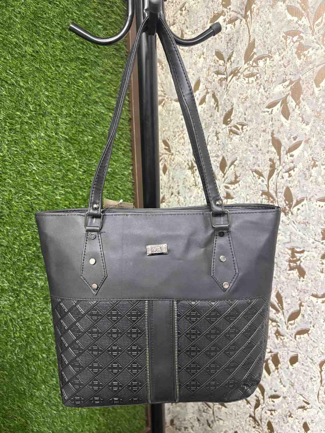 Hand bag  - Others by Thiaâ€™s Boutique