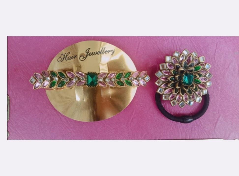 Kundan hairclip - Jewellery by skm bangles
