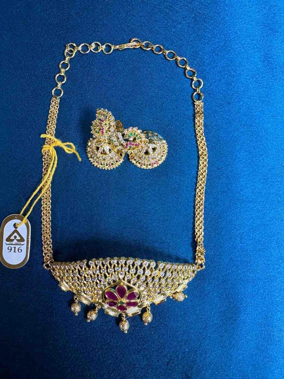 Premium jewellery set  - Others by Thiaâ€™s Boutique