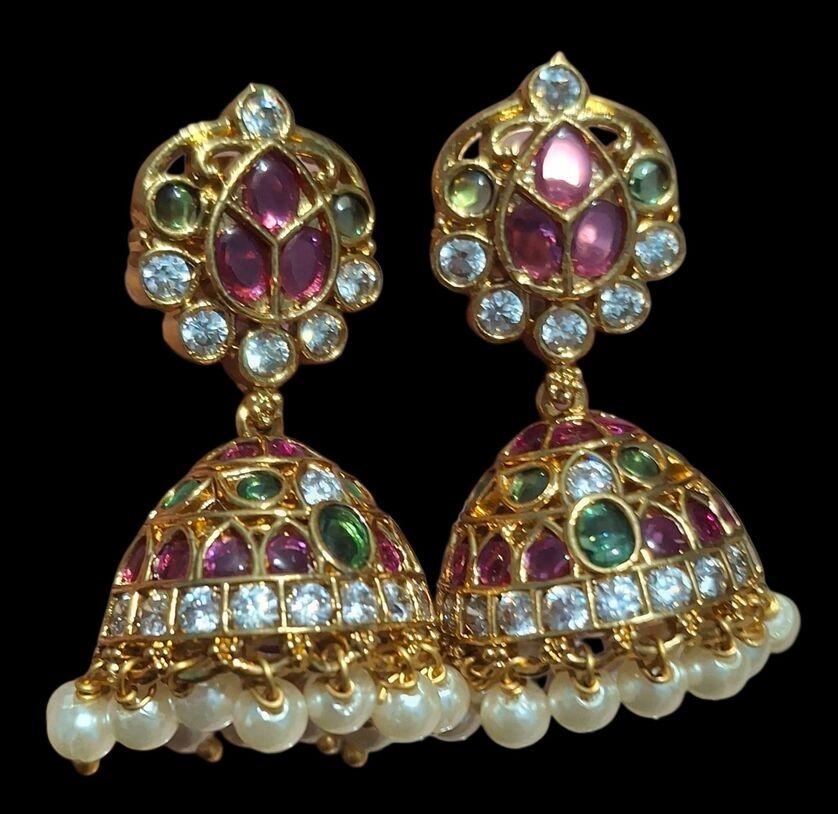 Premium quality jhumka with pink and green st