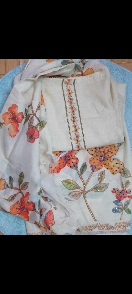 Unstitched salwar fabric 