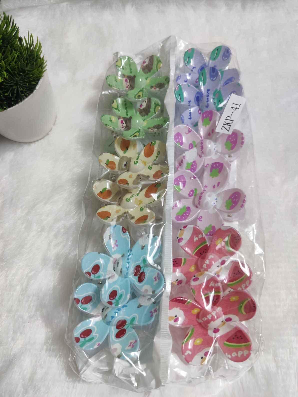 Glassy Fruity Claw Clip