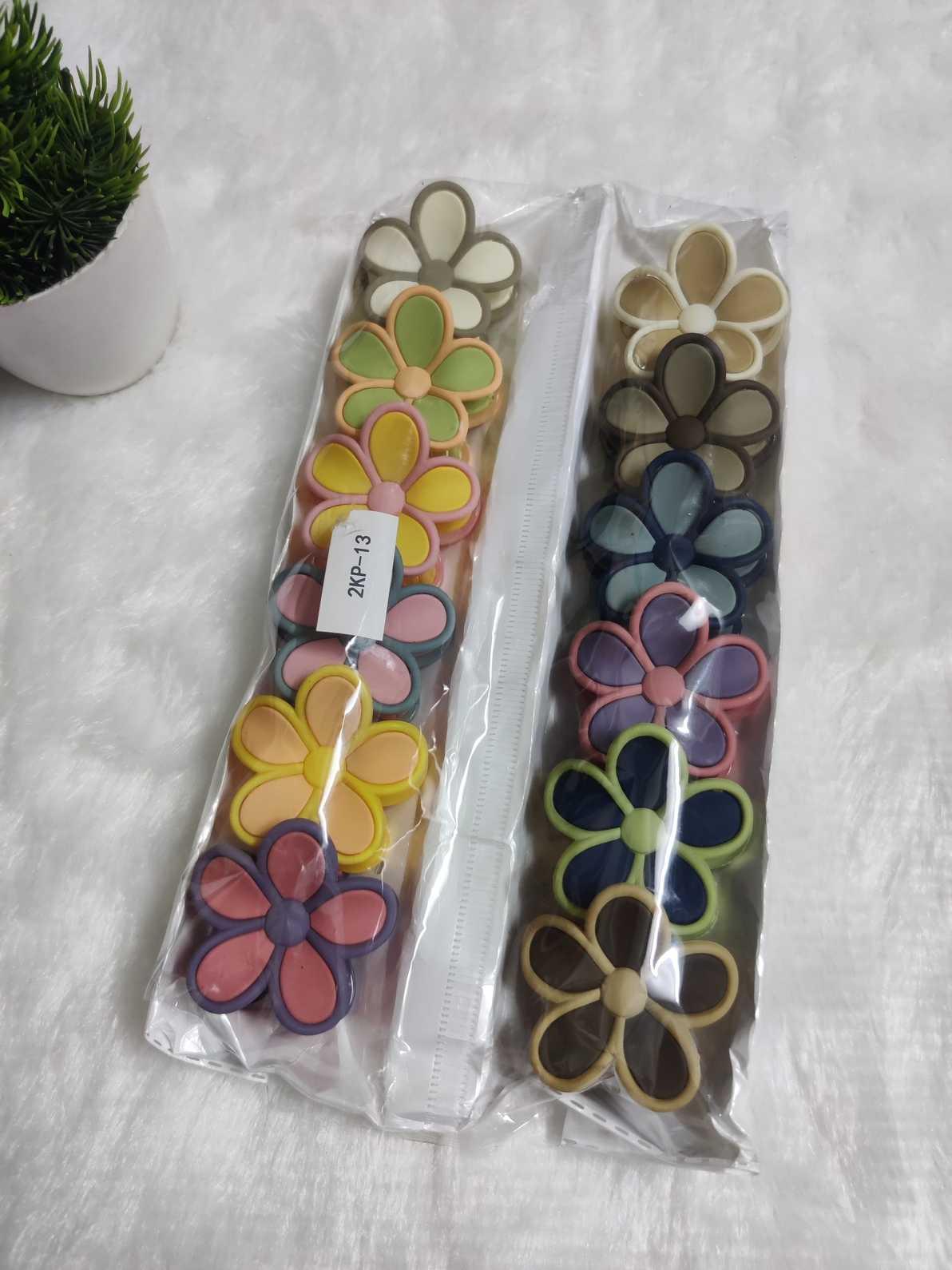 Edge Bloom Matte Clip